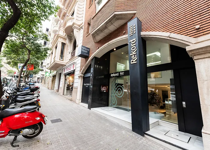Atenea Rekord Suites
